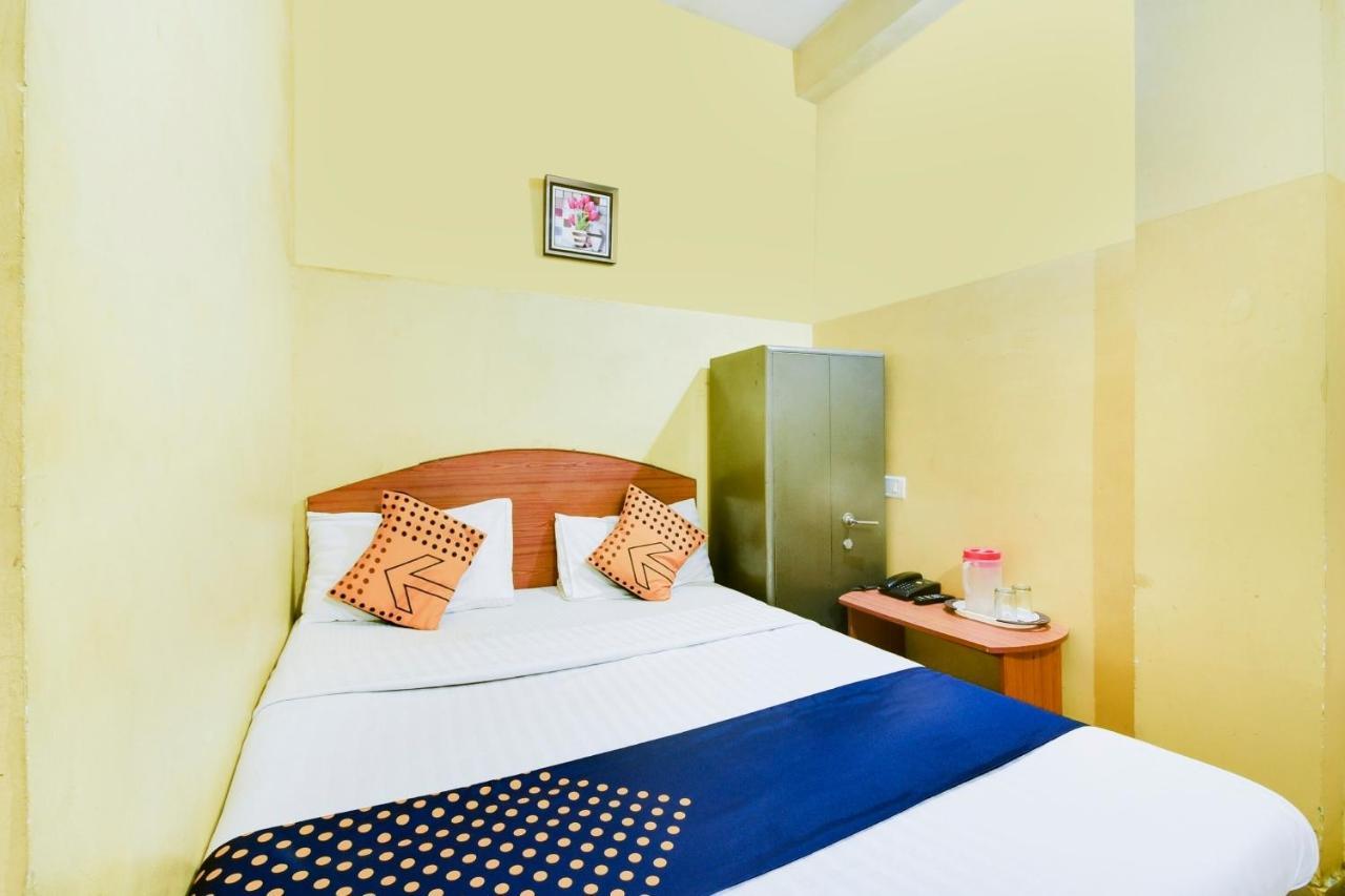 Spot On 74228 Galaxy Comforts Hotel Narasimharaja Puram Luaran gambar